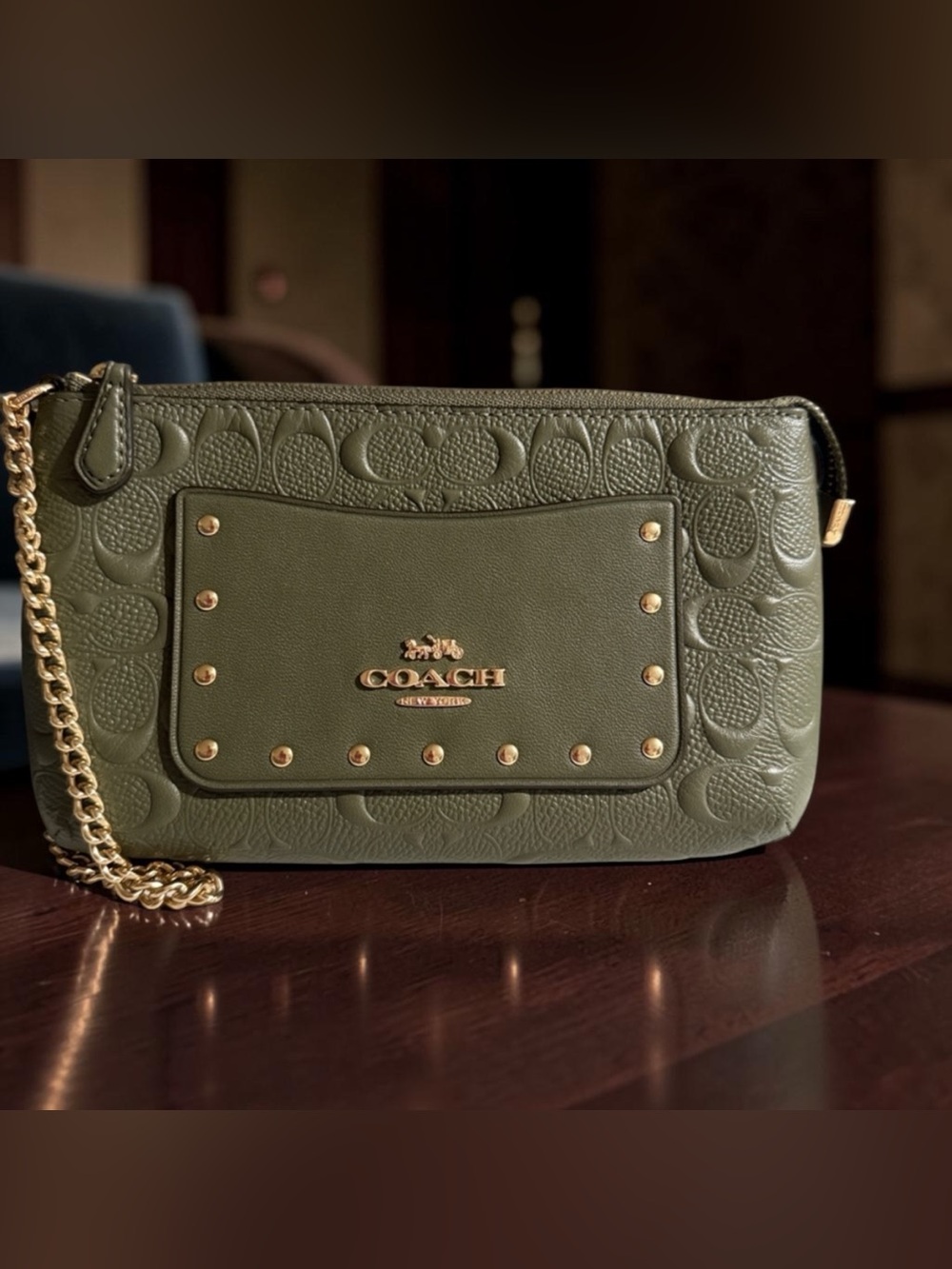 Coach NWOT Signature Leather Rivet
Chain Wristlet/Cluth Military Green $178